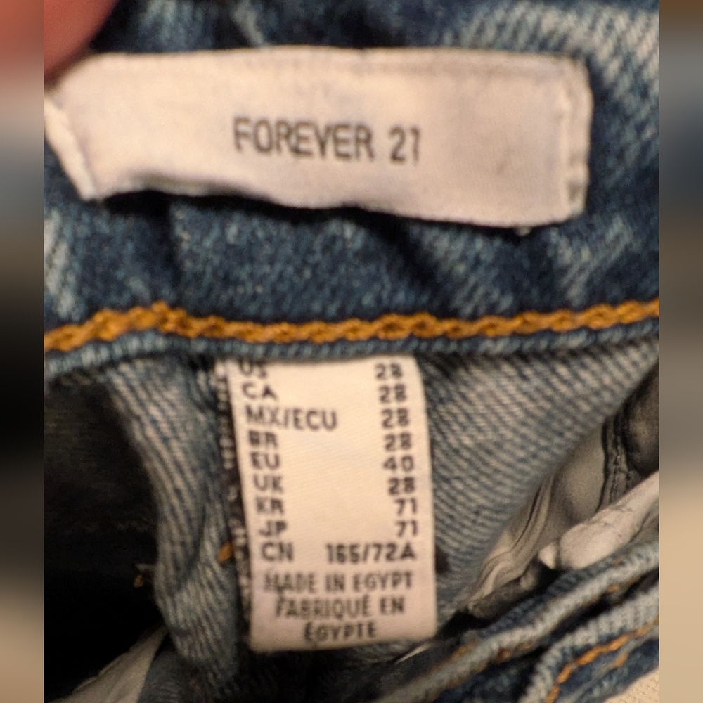 Forever 21 Women's Blue Distressed Jeans - Picture 3 of 4